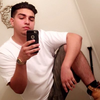 Profile Picture of Jose Lorenzo (@josee_doee) on Twitter