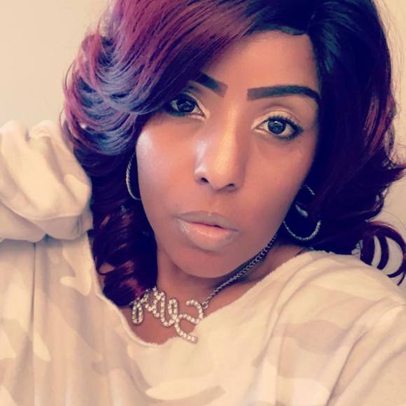 Profile Picture of Temeka Long (@temeka_long) on Poshmark