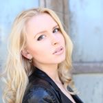 Profile Picture of Anna Rogacheva (@annarogacheva_) on Instagram