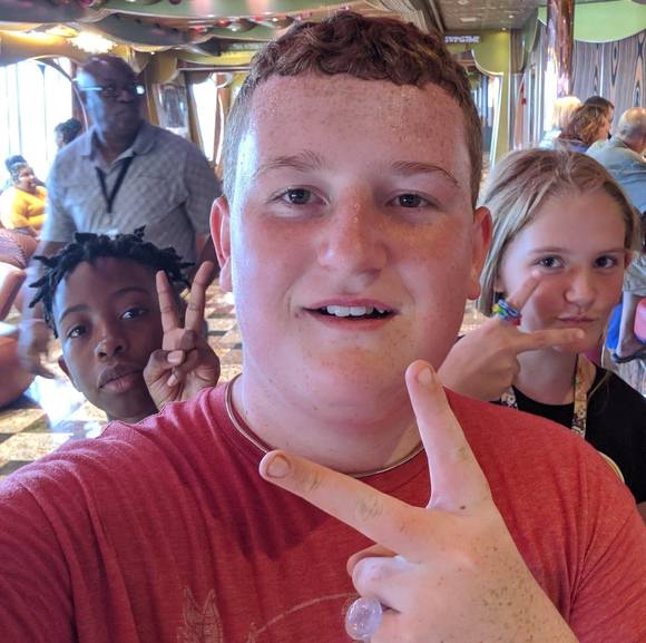 Wesley Hurst - Poshmark Profile Picture of Wesley Hurst (@wesley_hurst) on Poshmark