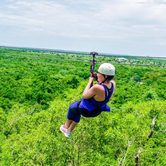 Profile Picture of Jordan Achenbach (@jorjordy) on Poshmark