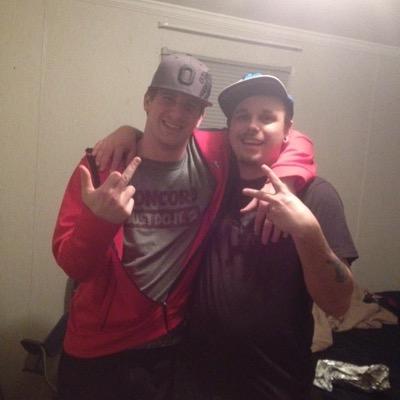 Profile Picture of Chris Heflin (@LxghtsOut) on Twitter