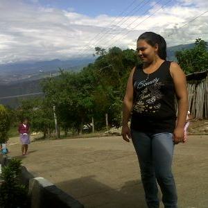Profile Picture of Gloria Cruz (@gloriacruz366) on Twitter