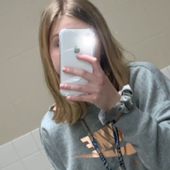 Profile Picture of Leanna Patnode (@leapatnode3) on Poshmark
