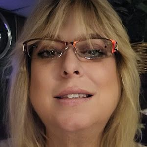 Profile Picture of lorin mallory berndt (@lorinberndt) on Tiktok