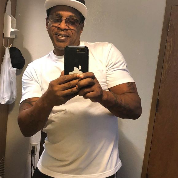 Profile Picture of John Fields (@stephenfields64) on Poshmark