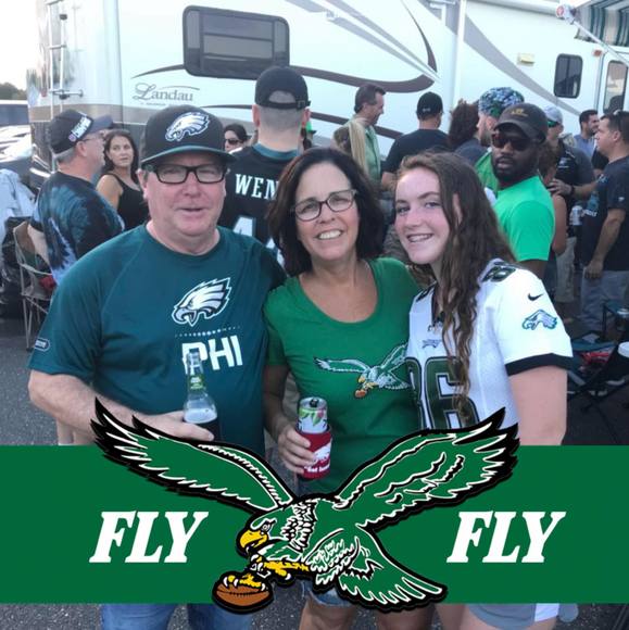 Profile Picture of Beth Eppright (@weppright2) on Poshmark