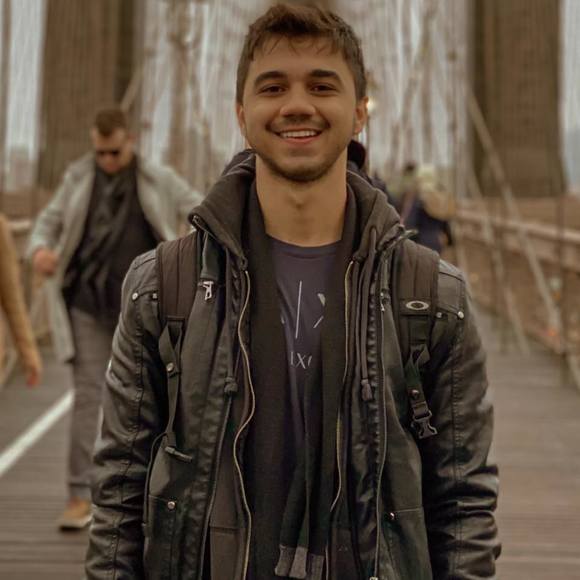 Profile Picture of Gabriel Castro (@gabrielcastr784) on Poshmark