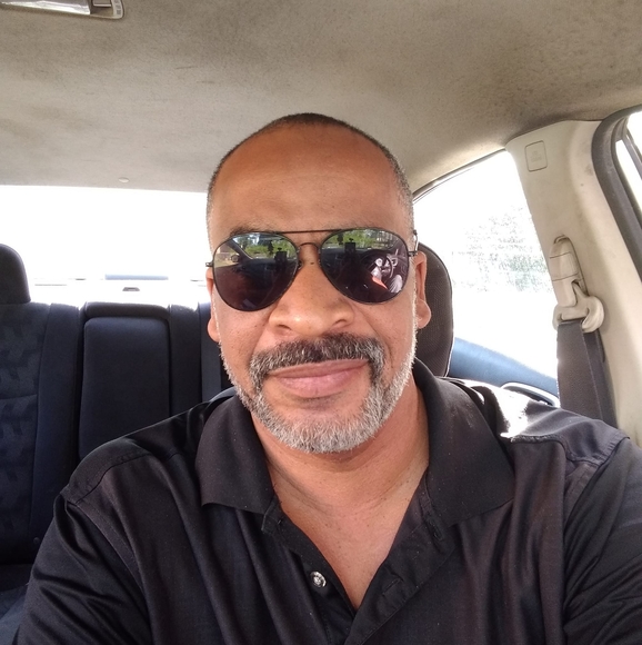 Profile Picture of Mark Hobbs (@hobbsa46) on Poshmark