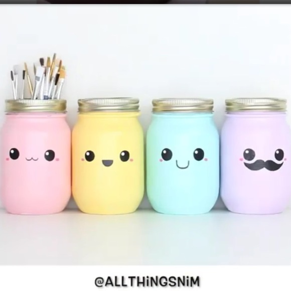 Profile Picture of Marie Jallow (@abcdefgh22) on Poshmark