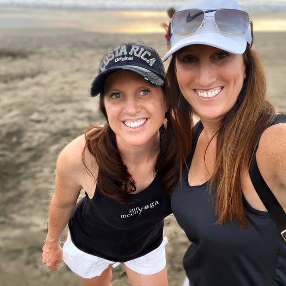 Profile Picture of Julie Fallenstein (@jfallenstein) on Poshmark