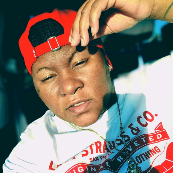 Profile Picture of Tommie Jackson (@nee46205) on Poshmark