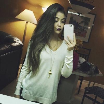 Profile Picture of Laura Bitter (@laubitter) on Twitter