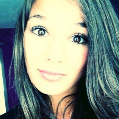 Profile Picture of Madison Dupont (@jemangeunkiwi) on Twitter