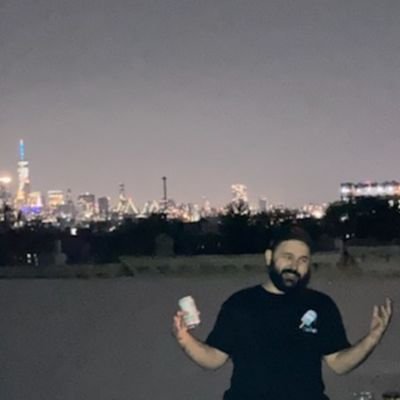 Profile Picture of Eric Alba (@easyonthealba) on Twitter