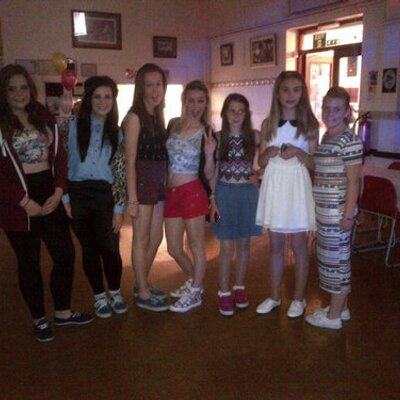 Profile Picture of  ♥followMe:) (@amy_friday3) on Twitter