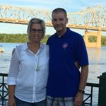 Profile Picture of Julie Vermillion (@julie.vermillion.5) on Instagram