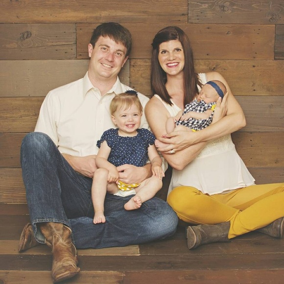 Profile Picture of Lindsey Zaback (@lindseymaep) on Poshmark