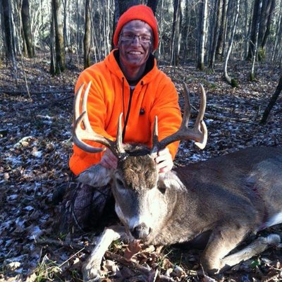 Profile Picture of Nathan Holtz (@mrholtz4thgrade) on Twitter