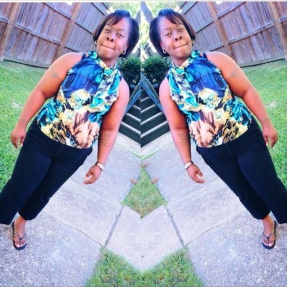 Profile Picture of Angela Davis fleming (@angie0021) on Poshmark