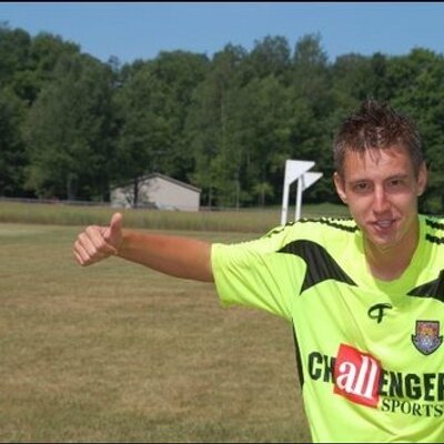 Profile Picture of Stuart Tait (@StuT1990) on Twitter