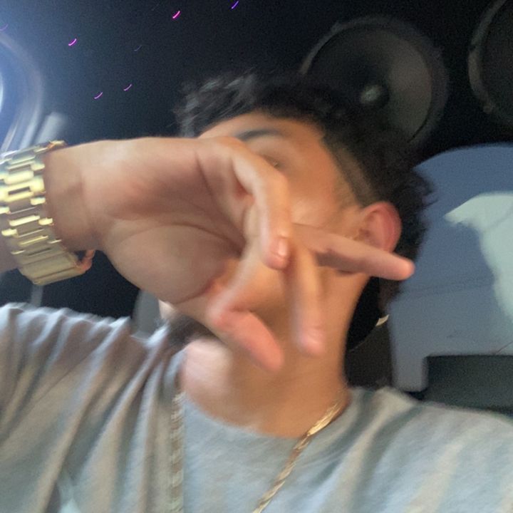 Profile Picture of georgepakas (@z71georgee) on Tiktok