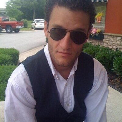 Profile Picture of Ian Petty (@pettyian) on Twitter