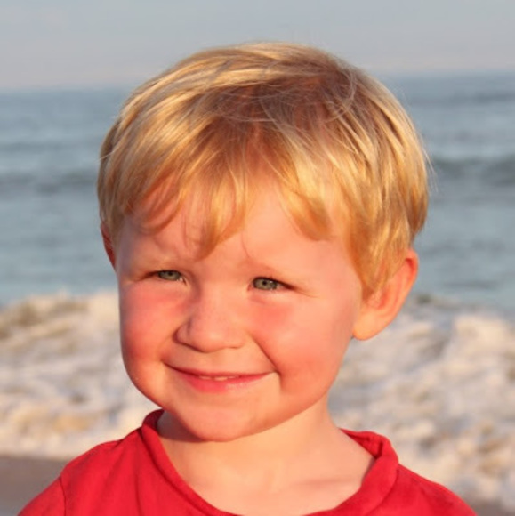 Profile Picture of Wyatt Spelman (@wyattspelman) on Poshmark