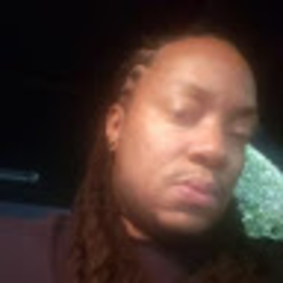 Profile Picture of Bert Richardson (@bert387) on Poshmark