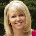 Profile Picture of Suzanne Amos Hyland (@suzanne_hyland) on Instagram