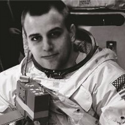 Profile Picture of Jonathan Sibley (@jonsibs) on Twitter