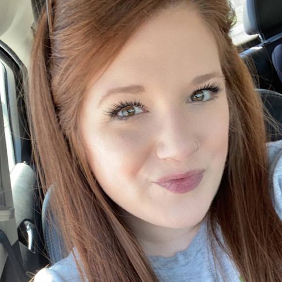 Profile Picture of Danielle Lottman (@dlottman70) on Poshmark