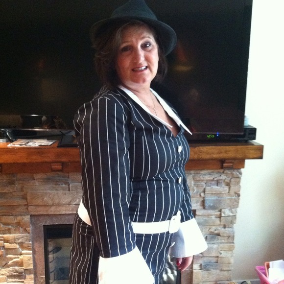 Profile Picture of Madeline Colca (@mad_19) on Poshmark