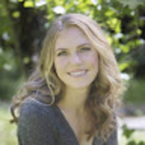 Profile Picture of Allison Babbage (@allison_babbage) on Poshmark