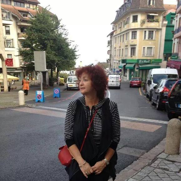 Profile Picture of Alla Blokh (@aiblokh) on Poshmark