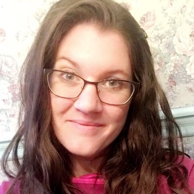 Profile Picture of Kelsey Pool (@KelseyPool1) on Twitter