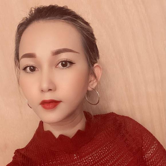 Profile Picture of Nguyễn Ngọc diệp (@nguyendiep980) on Poshmark