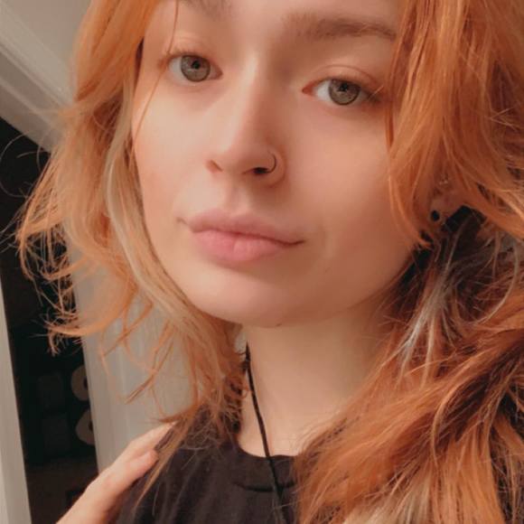 Profile Picture of Taylor Wiant (@taylorwiant) on Poshmark