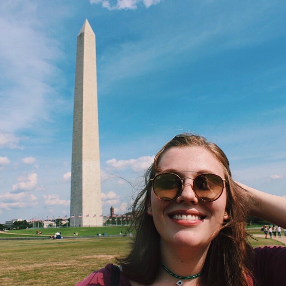 Profile Picture of Julia Mann (@jmann032) on Poshmark