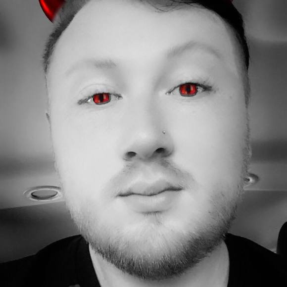 Profile Picture of Brandon Freed (@brandonfreed) on Poshmark