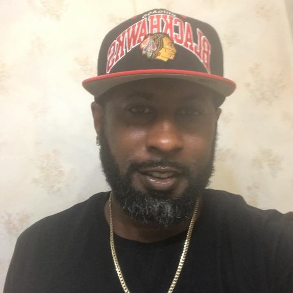 Profile Picture of Darryl Carr jr. (@cpimpind) on Poshmark