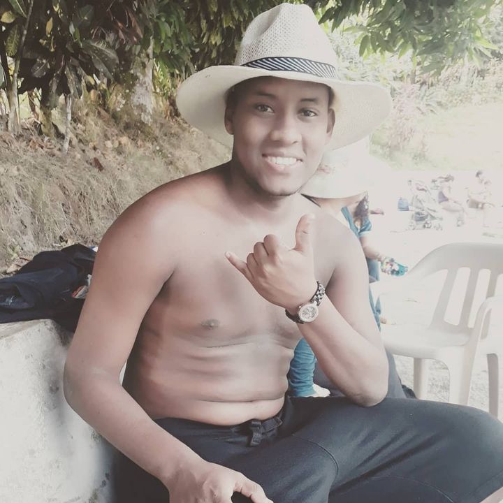 Profile Picture of Joel Tenorio (@joelsarmiento03) on Tiktok