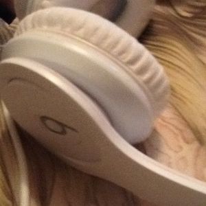 Profile Picture of Kirsten Angel (@kirstxn__) on Myspace