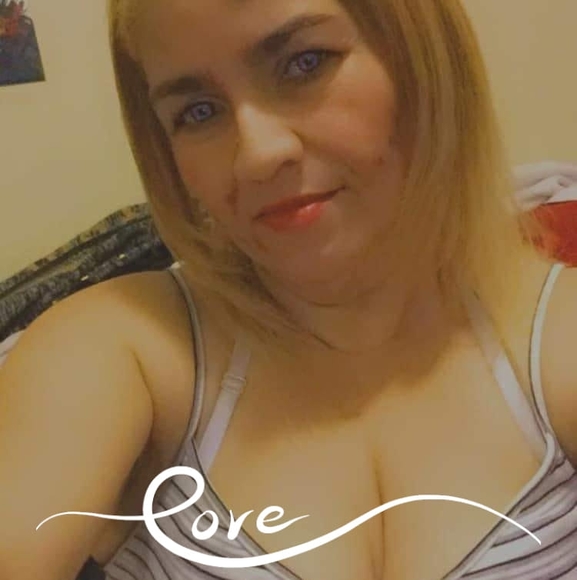 Profile Picture of Marta Gonzalez (@martagonzale151) on Poshmark