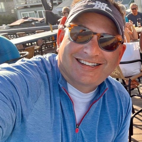 Profile Picture of Michael Allor (@mallor69) on Poshmark