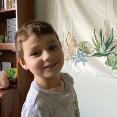 Profile Picture of Scott Russell (@russ48239) on Twitter