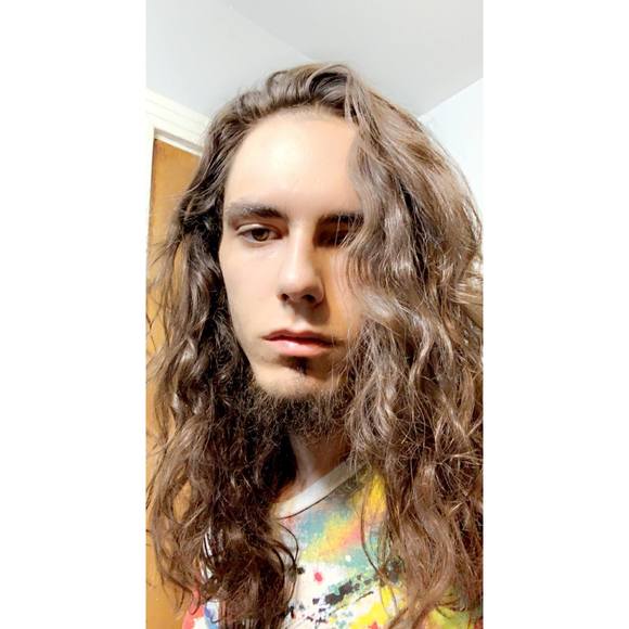 Profile Picture of Aj Chitwood (@aj_chitwood) on Poshmark