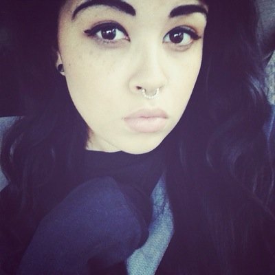 Profile Picture of Alyssa Moorefield (@amoorefeezy) on Twitter