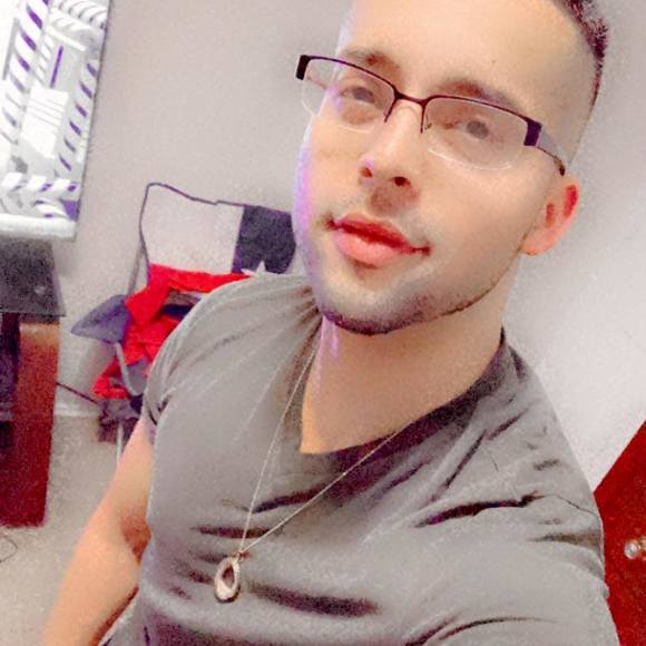 Profile Picture of Ricky Ramirez (@sayyrick) on Poshmark