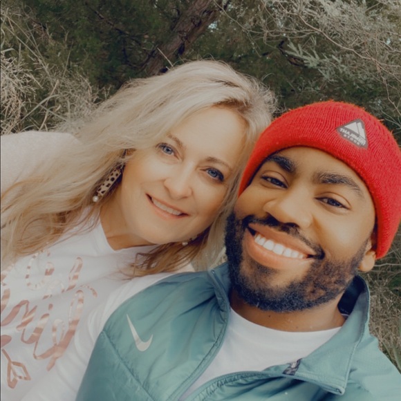 Profile Picture of Terence Warren (@wartd83) on Poshmark